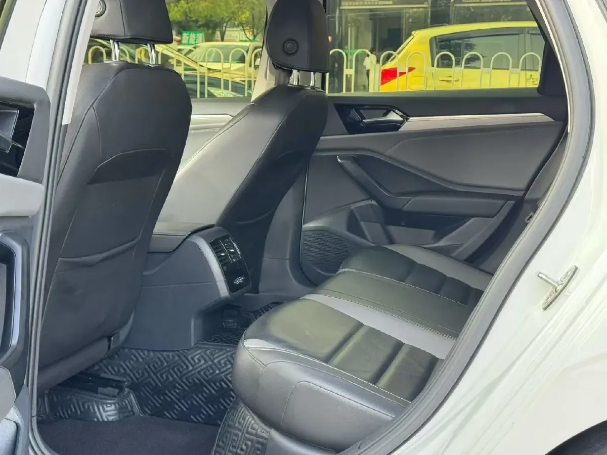 2022 Volkswagen Sagitar 1.4T 150HP L4 7DCT,autocango,china used car exporter,china ev exporter,chinese used car exporter,chinese used ev exporter