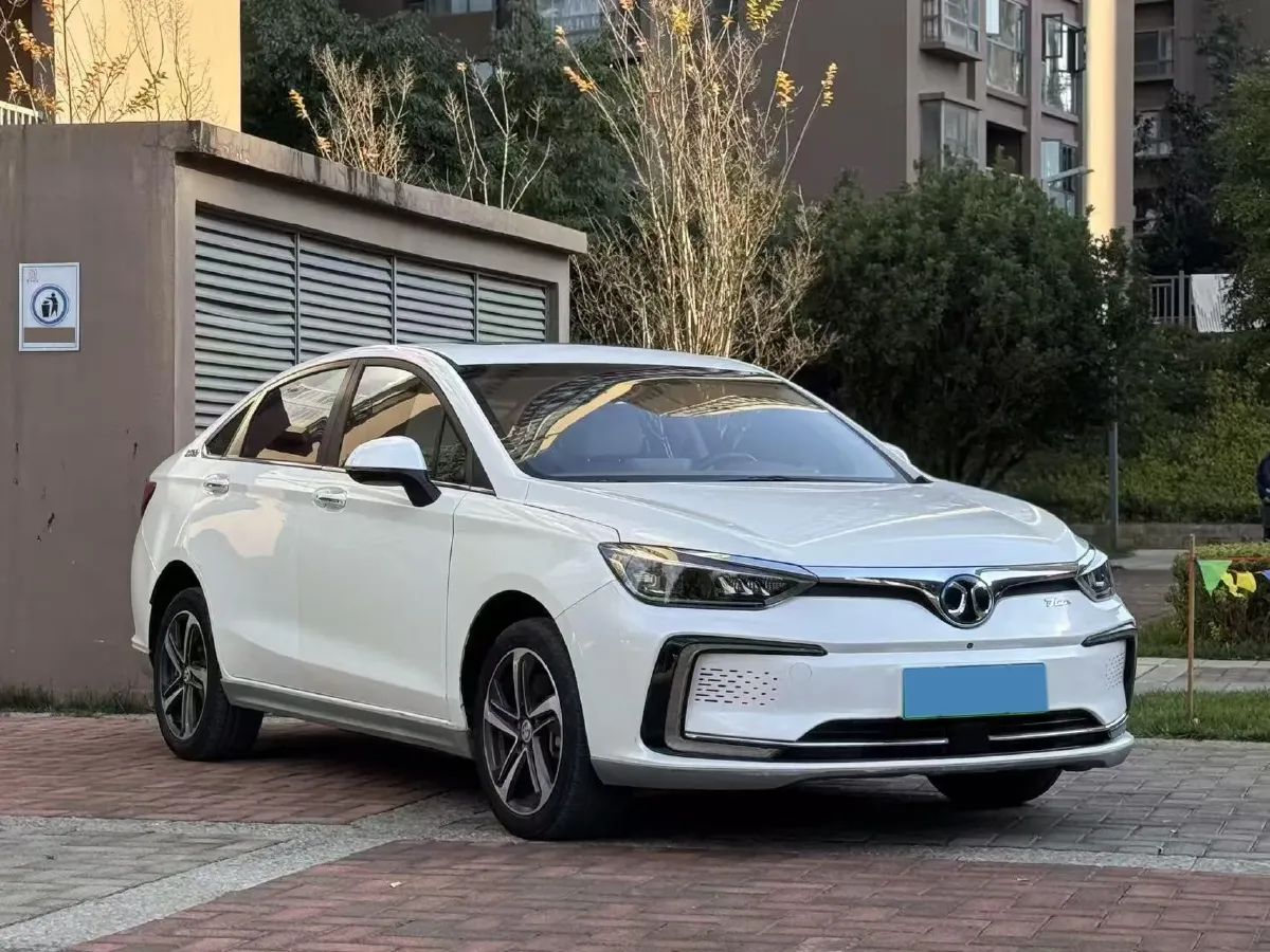 2018 BeiJing Auto EU5 BEV 53.66KWH,autocango,china used car exporter,china ev exporter,chinese used car exporter,chinese used ev exporter