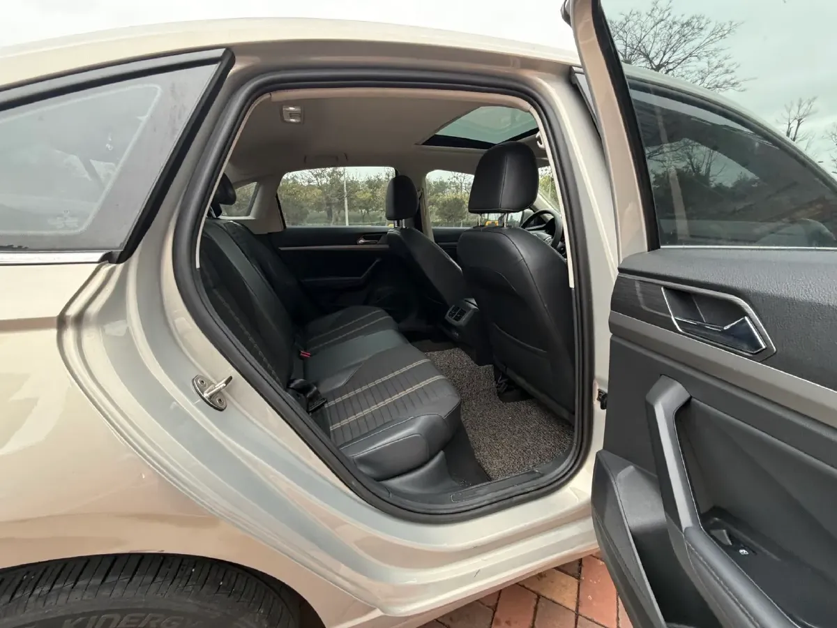 2019 Volkswagen Sagitar 1.2T 116HP L4 7DCT,autocango,china used car exporter,china ev exporter,chinese used car exporter,chinese used ev exporter