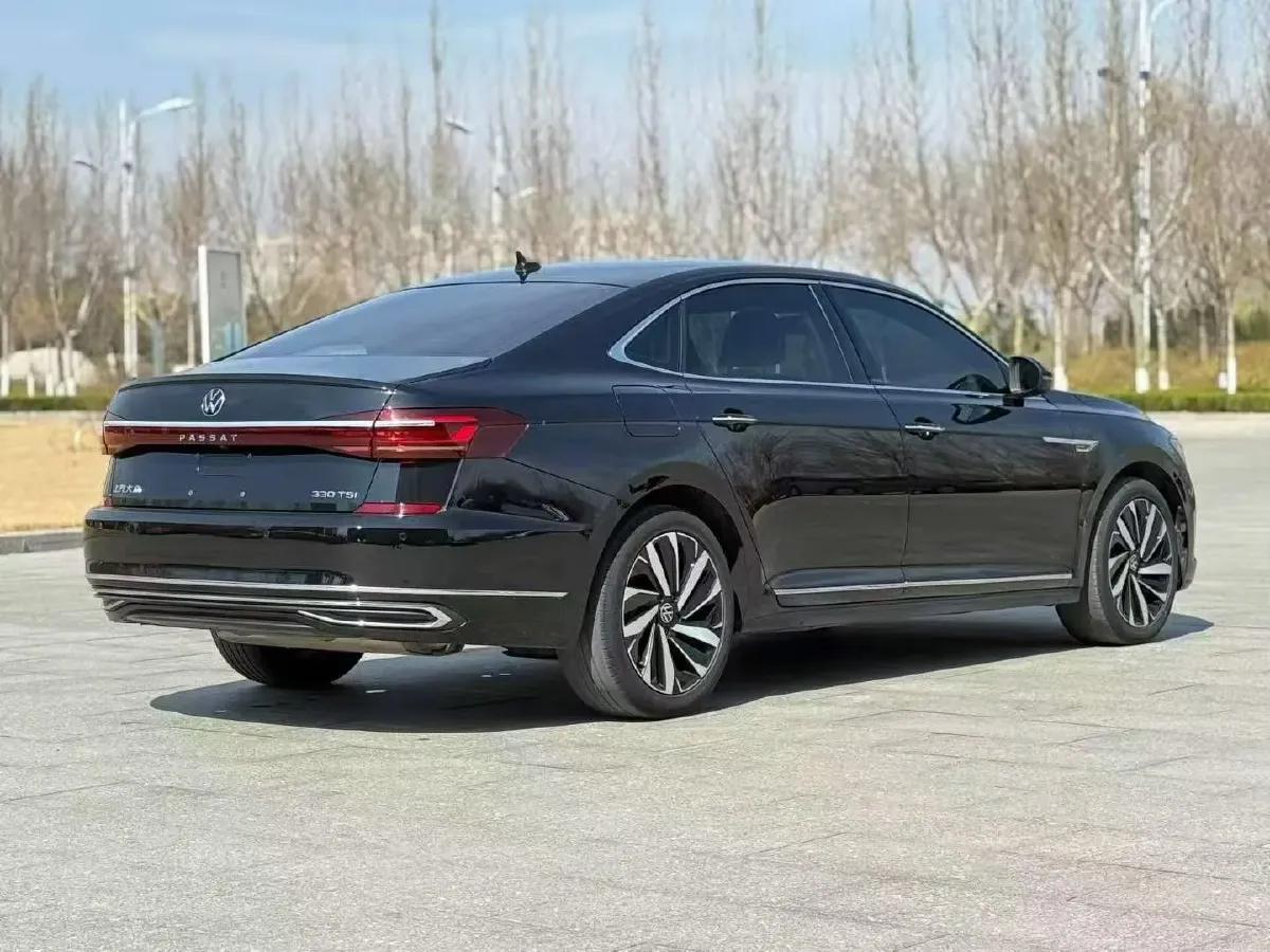 2023 Volkswagen Passat 2.0T 186HP L4 7DCT,autocango,china used car exporter,china ev exporter,chinese used car exporter,chinese used ev exporter