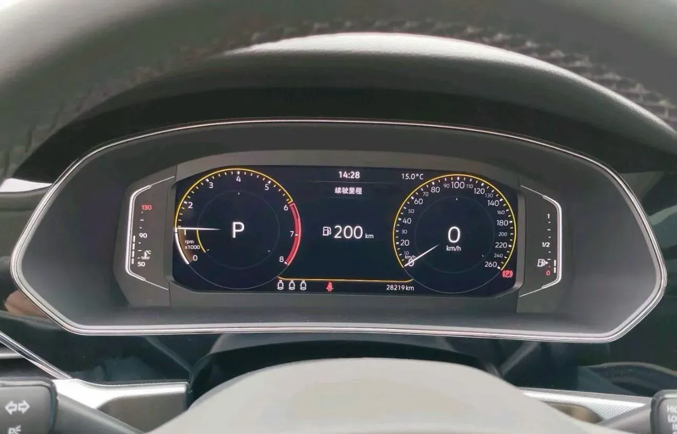 2023 Volkswagen Passat 2.0T 186HP L4 7DCT,autocango,china used car exporter,china ev exporter,chinese used car exporter,chinese used ev exporter