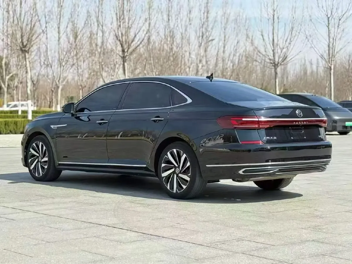 2023 Volkswagen Passat 2.0T 186HP L4 7DCT,autocango,china used car exporter,china ev exporter,chinese used car exporter,chinese used ev exporter