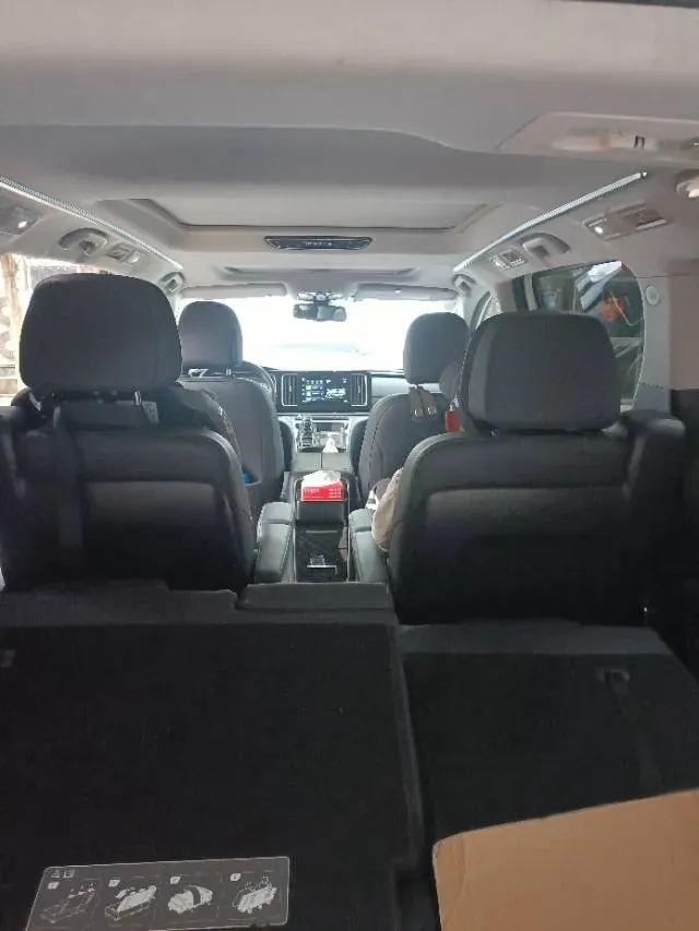 2021 GAC Trumpchi M8 2.0T 252HP L4 8AT,autocango,china used car exporter,china ev exporter,chinese used car exporter,chinese used ev exporter