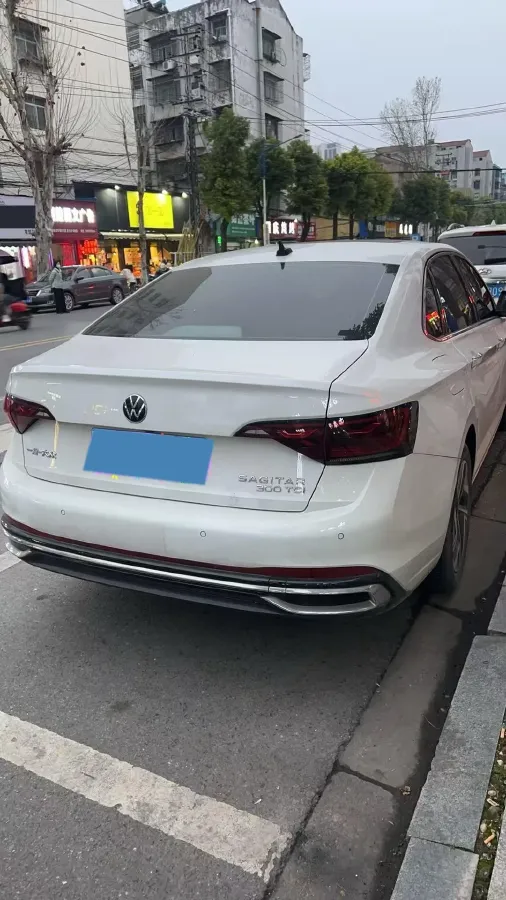 2023 Volkswagen Sagitar 1.5T 160HP L4 7DCT,autocango,china used car exporter,china ev exporter,chinese used car exporter,chinese used ev exporter