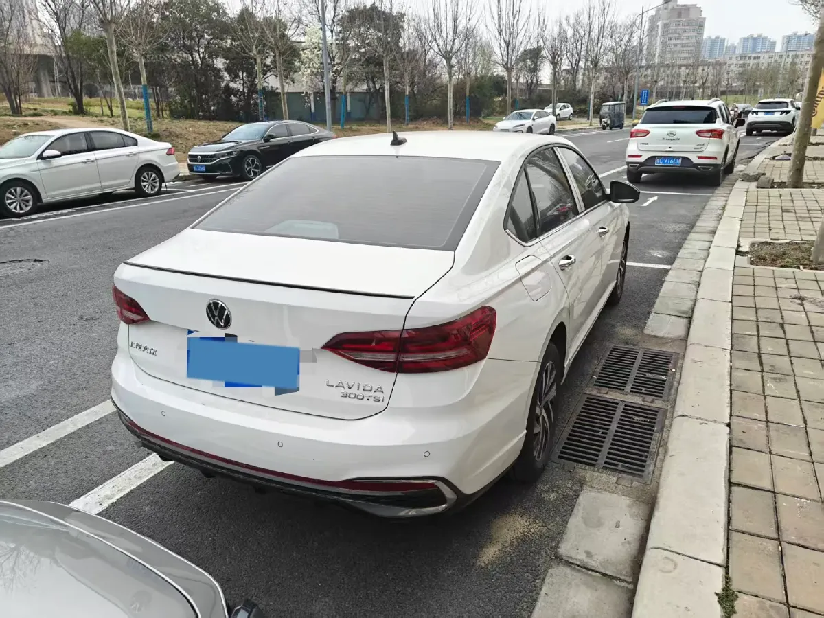 2024 Volkswagen Lavida 1.5T 160HP L4 7DCT,autocango,china used car exporter,china ev exporter,chinese used car exporter,chinese used ev exporter