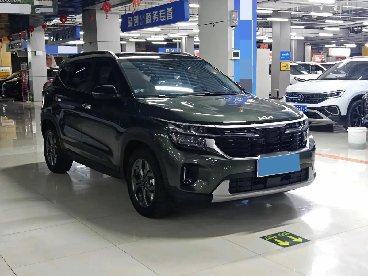 2023 Kia Seltos 1.5L 115HP L4 CVT,autocango,china used car exporter,china ev exporter,chinese used car exporter,chinese used ev exporter