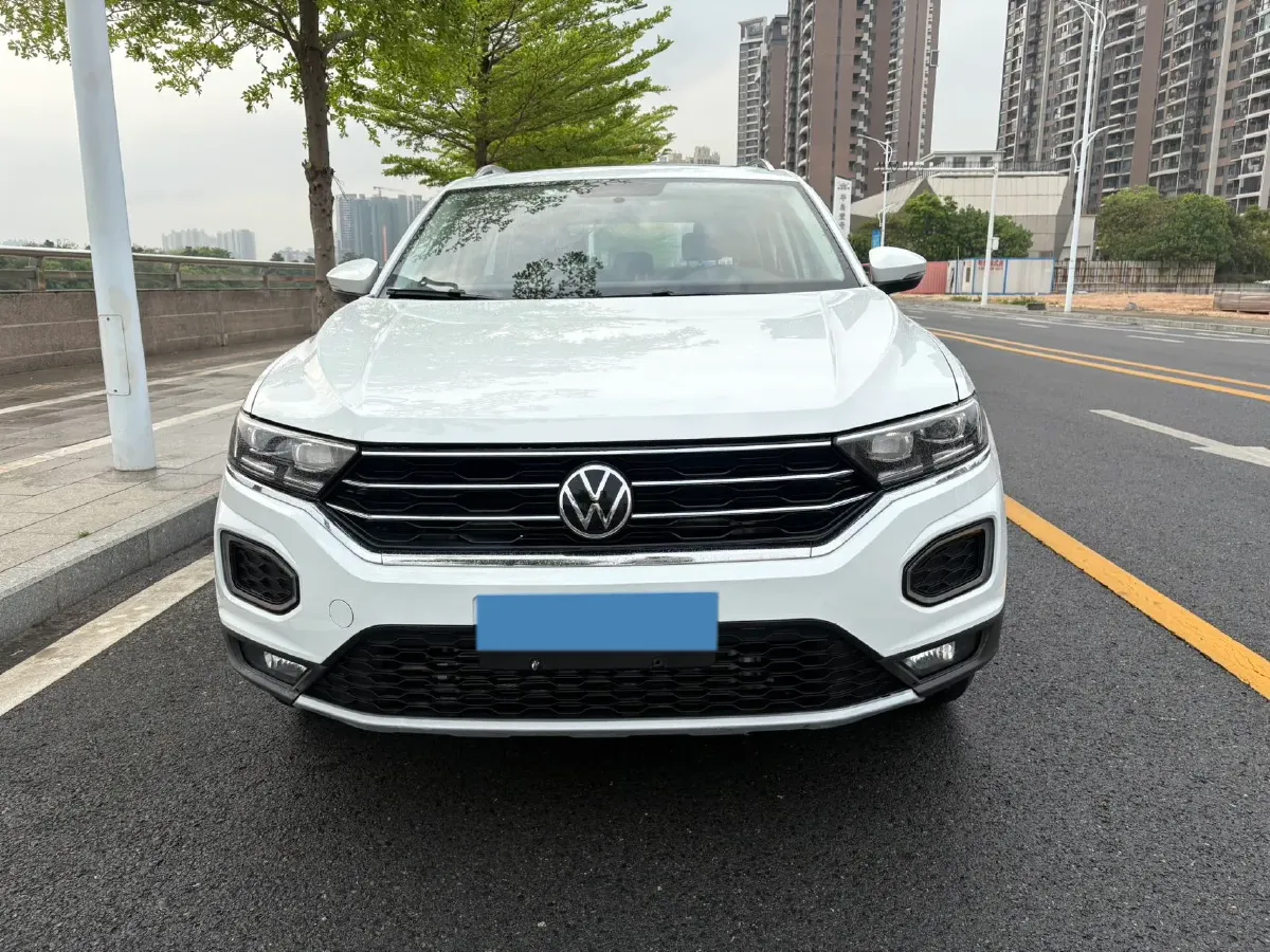 2020 Volkswagen T-Roc 1.4T 150HP L4 7DCT,autocango,china used car exporter,china ev exporter,chinese used car exporter,chinese used ev exporter