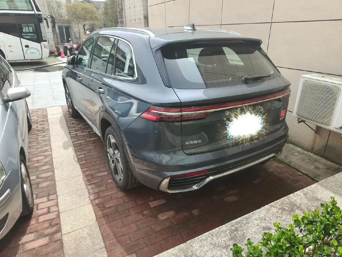 2024 Geely Monjaro 2.0T 218HP L4 7DCT,autocango,china used car exporter,china ev exporter,chinese used car exporter,chinese used ev exporter