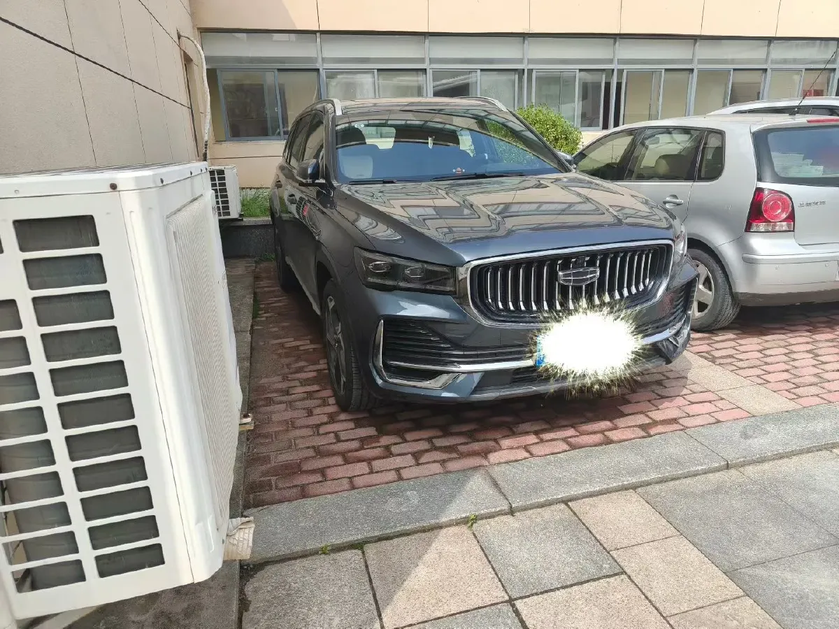 2024 Geely Monjaro 2.0T 218HP L4 7DCT,autocango,china used car exporter,china ev exporter,chinese used car exporter,chinese used ev exporter