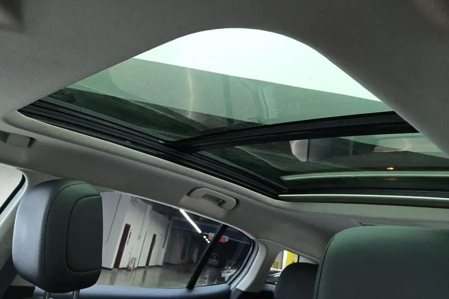 2017 Citroen C5 Aircross 1.6T 167HP L4 6AT,autocango,china used car exporter,china ev exporter,chinese used car exporter,chinese used ev exporter