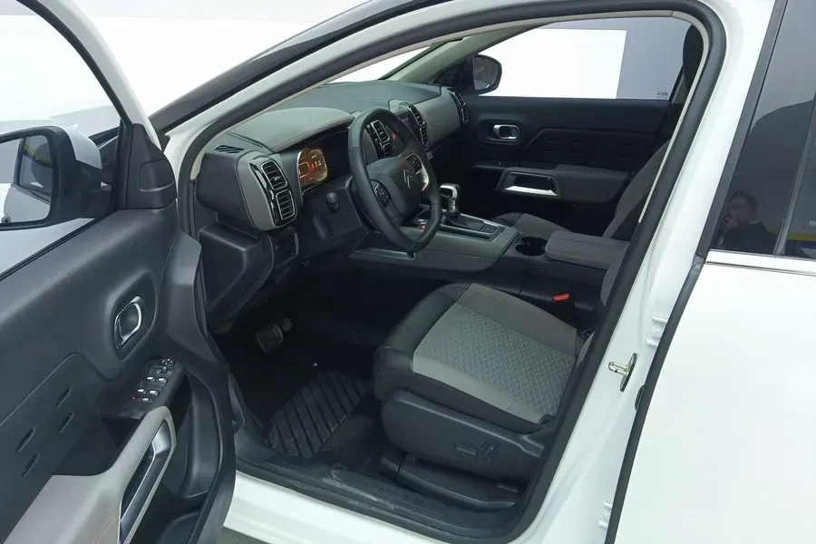 2017 Citroen C5 Aircross 1.6T 167HP L4 6AT,autocango,china used car exporter,china ev exporter,chinese used car exporter,chinese used ev exporter