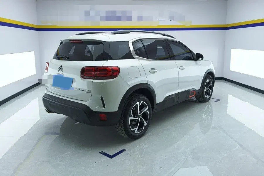 2017 Citroen C5 Aircross 1.6T 167HP L4 6AT,autocango,china used car exporter,china ev exporter,chinese used car exporter,chinese used ev exporter
