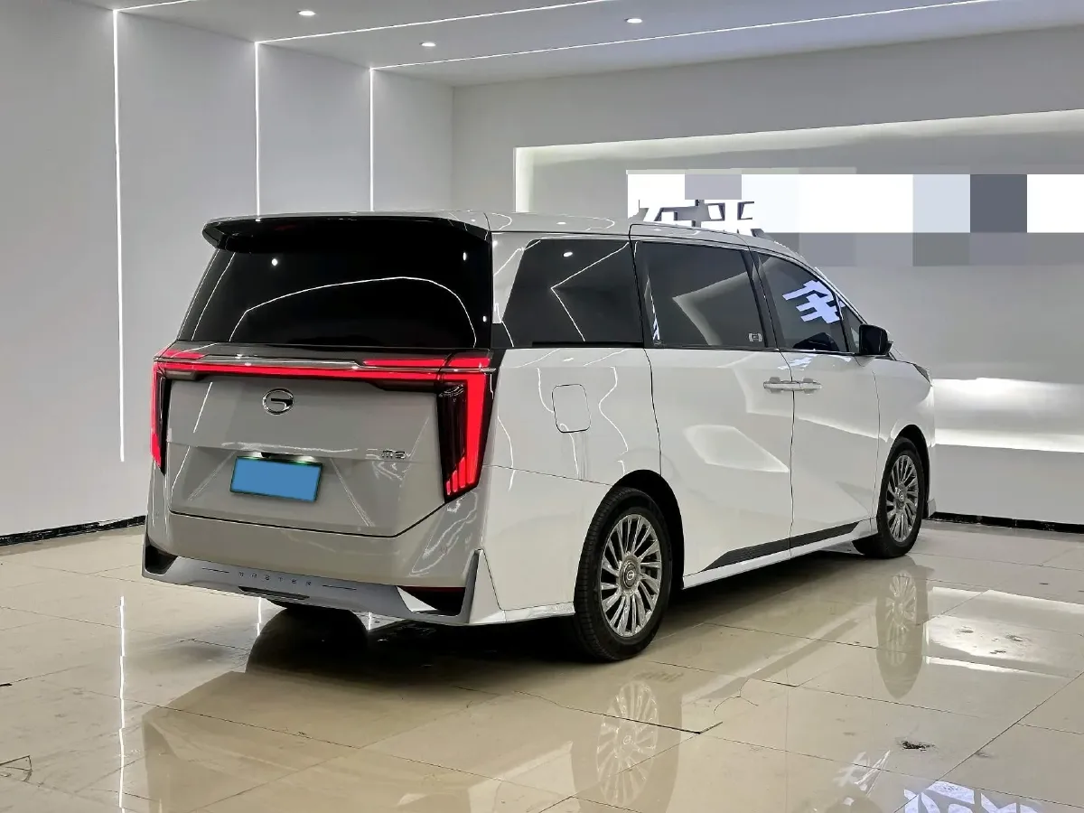 2023 GAC Trumpchi M8 2.0T 252HP L4 8AT,autocango,china used car exporter,china ev exporter,chinese used car exporter,chinese used ev exporter
