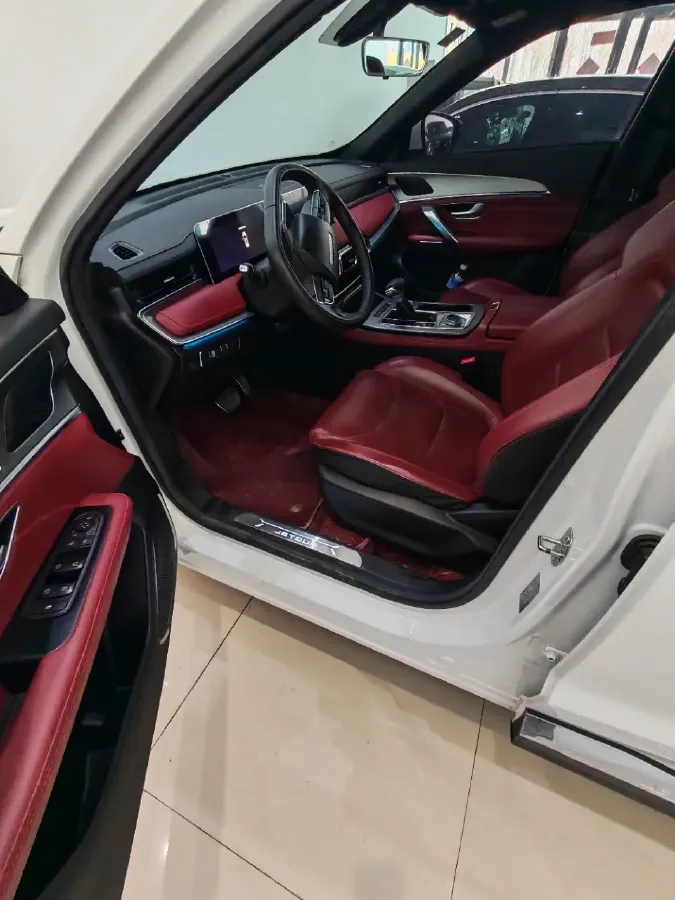 2023 ChangAn Oshan X7 Plus 1.5T 188HP L4 7DCT,autocango,china used car exporter,china ev exporter,chinese used car exporter,chinese used ev exporter