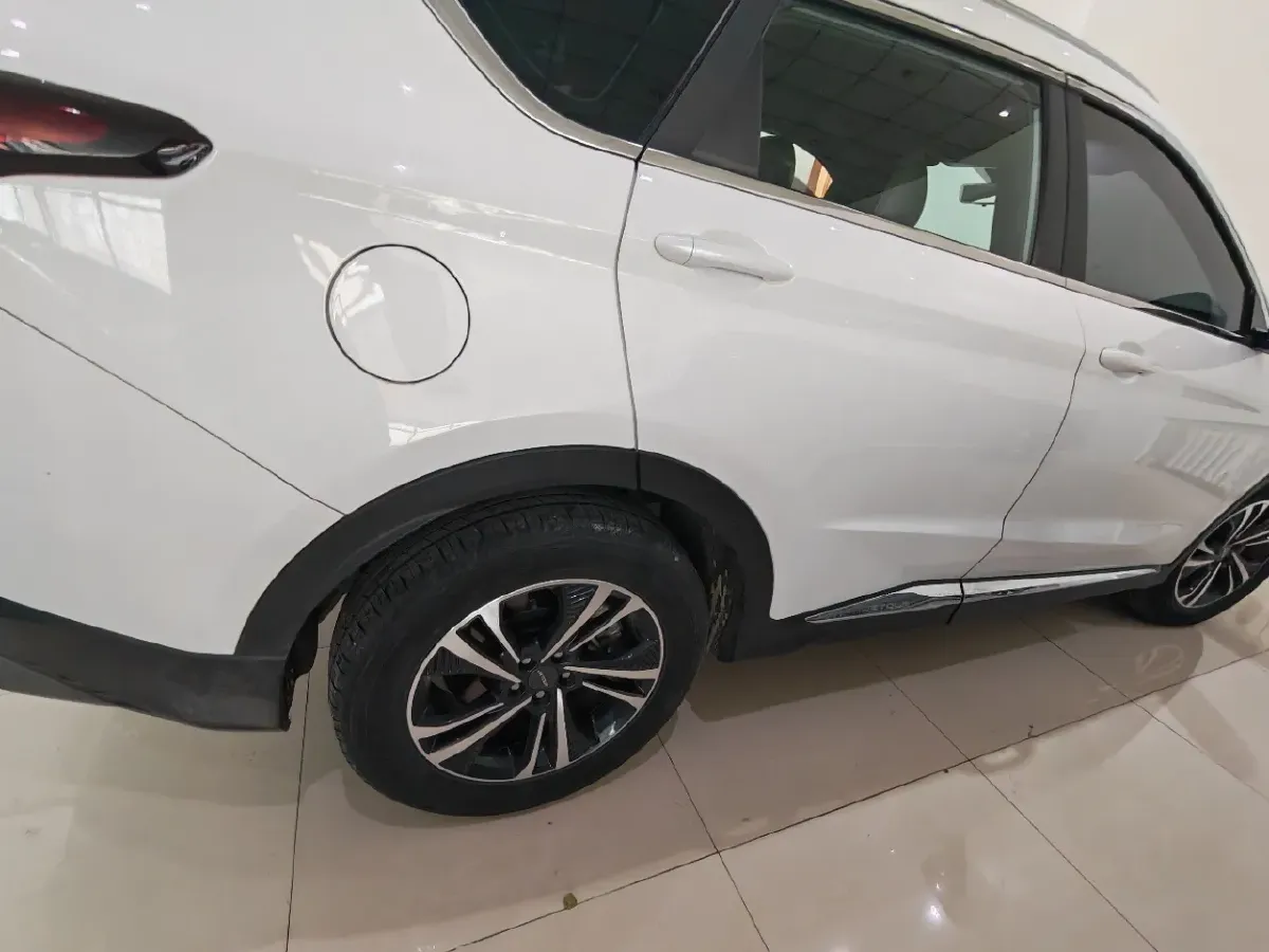 2023 ChangAn Oshan X7 Plus 1.5T 188HP L4 7DCT,autocango,china used car exporter,china ev exporter,chinese used car exporter,chinese used ev exporter