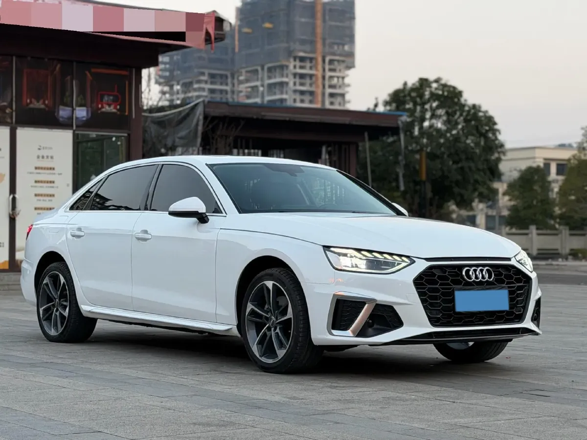 2020 Audi A4L 2.0T 190HP L4 7DCT,autocango,china used car exporter,china ev exporter,chinese used car exporter,chinese used ev exporter
