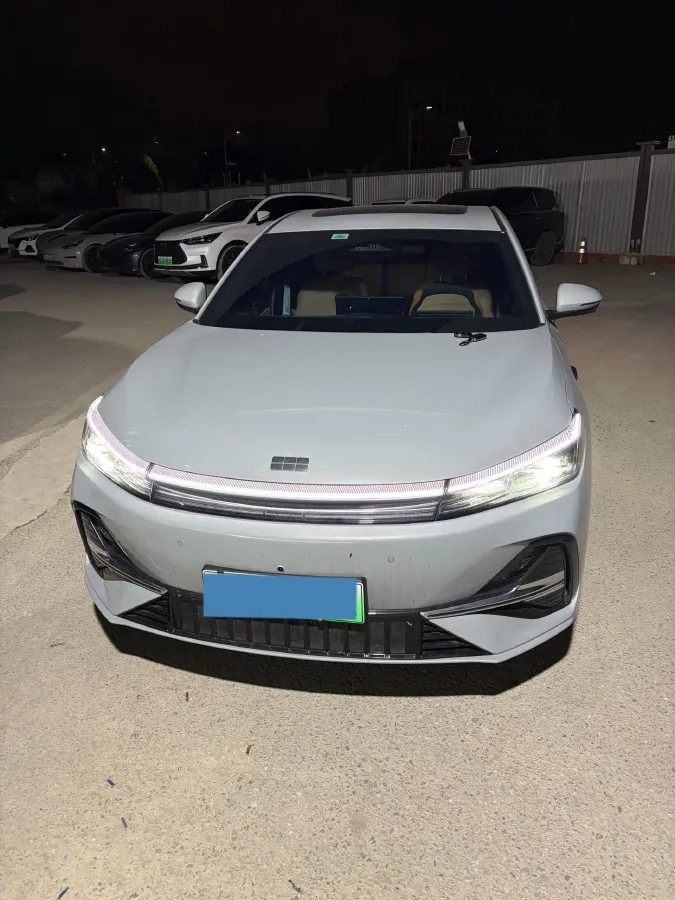 2025 Geely Galaxy A7 1.5L 112HP L4 1DHT PHEV,autocango,china used car exporter,china ev exporter,chinese used car exporter,chinese used ev exporter