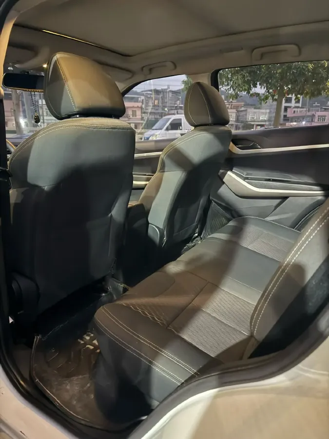 2018 HaiMa S5 Young Edition 1.6L 122HP L4 CVT,autocango,china used car exporter,china ev exporter,chinese used car exporter,chinese used ev exporter