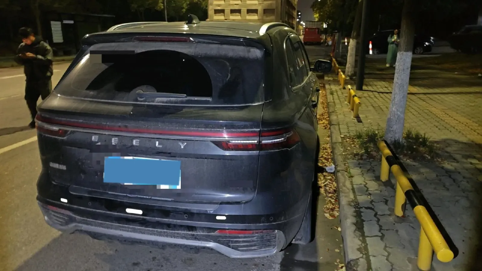 2021 Geely Monjaro 2.0T 218HP L4 7DCT,autocango,china used car exporter,china ev exporter,chinese used car exporter,chinese used ev exporter