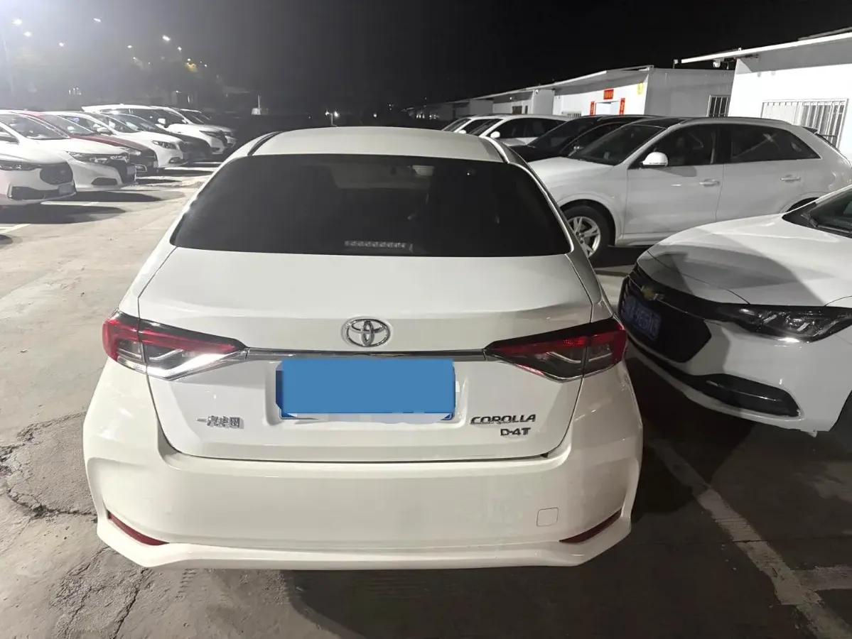 2021 Toyota Corolla 1.2T 116HP L4 CVT,autocango,china used car exporter,china ev exporter,chinese used car exporter,chinese used ev exporter