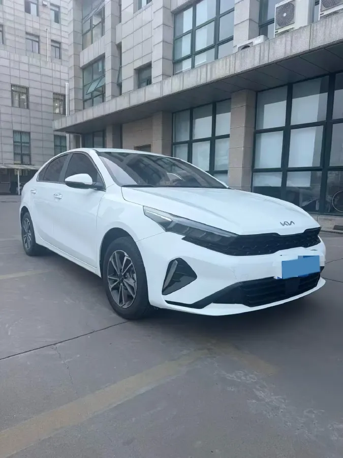 2023 Kia K3 1.5L 115HP L4 CVT,autocango,china used car exporter,china ev exporter,chinese used car exporter,chinese used ev exporter