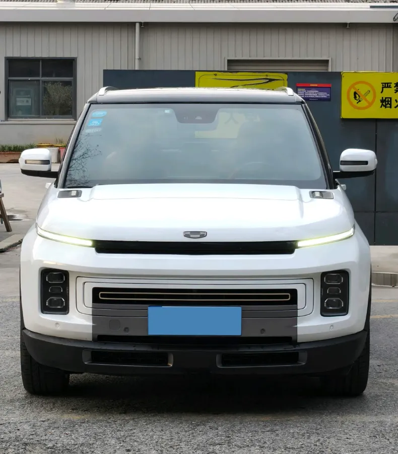 2020 Geely ICON 1.5T 177HP L3 7DCT,autocango,china used car exporter,china ev exporter,chinese used car exporter,chinese used ev exporter