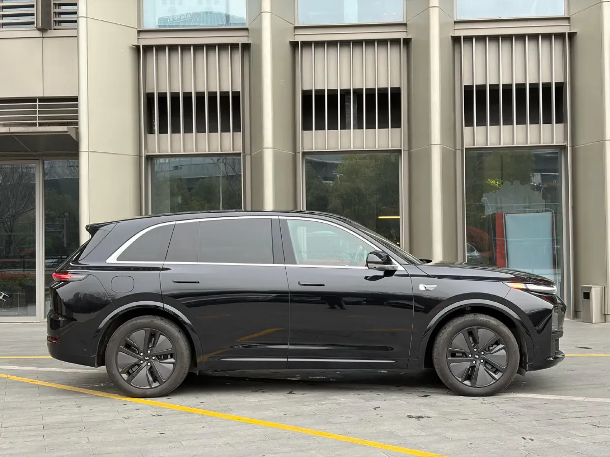 2024 Li L7 Range Extended 154HP REEV 42.8KWH,autocango,china used car exporter,china ev exporter,chinese used car exporter,chinese used ev exporter