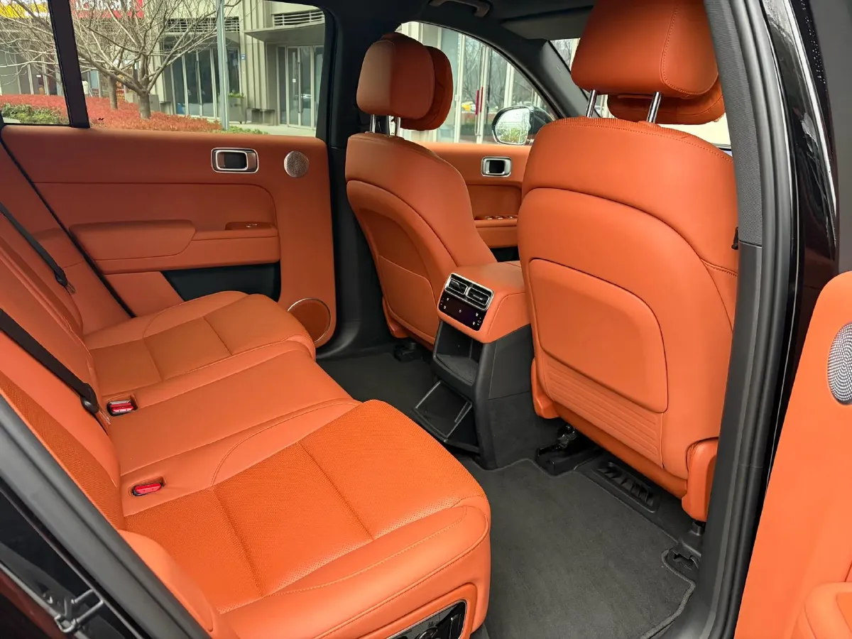 2024 Li L7 Range Extended 154HP REEV 42.8KWH,autocango,china used car exporter,china ev exporter,chinese used car exporter,chinese used ev exporter