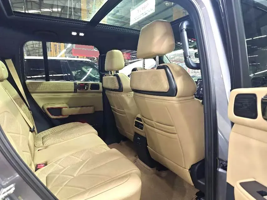 2023 FangChengBao Bao 5 1.5T 194HP L4 E-CVT PHEV 31.8KWH,autocango,china used car exporter,china ev exporter,chinese used car exporter,chinese used ev exporter