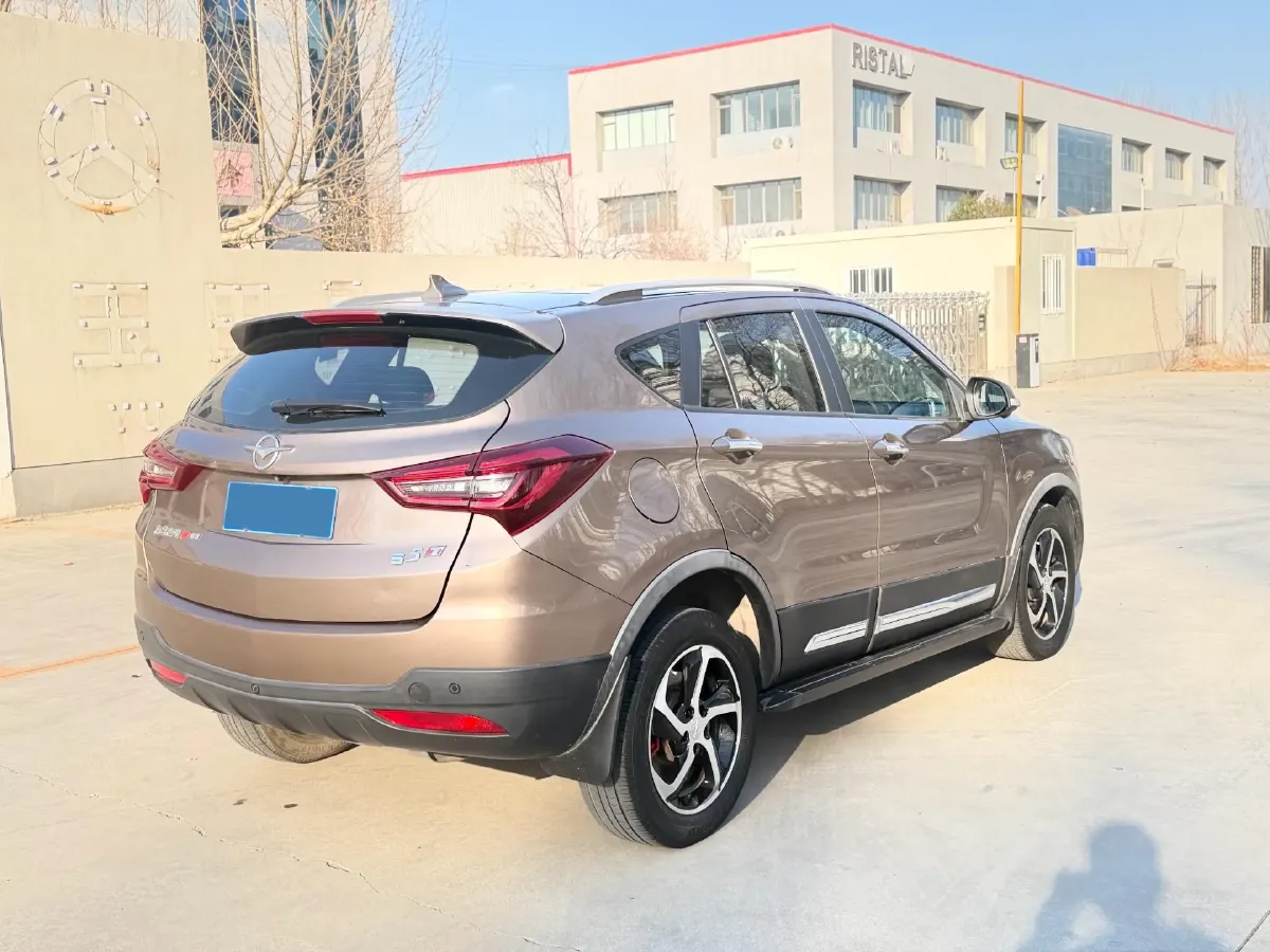 2017 HaiMa S5 1.5T 163HP L4 CVT,autocango,china used car exporter,china ev exporter,chinese used car exporter,chinese used ev exporter