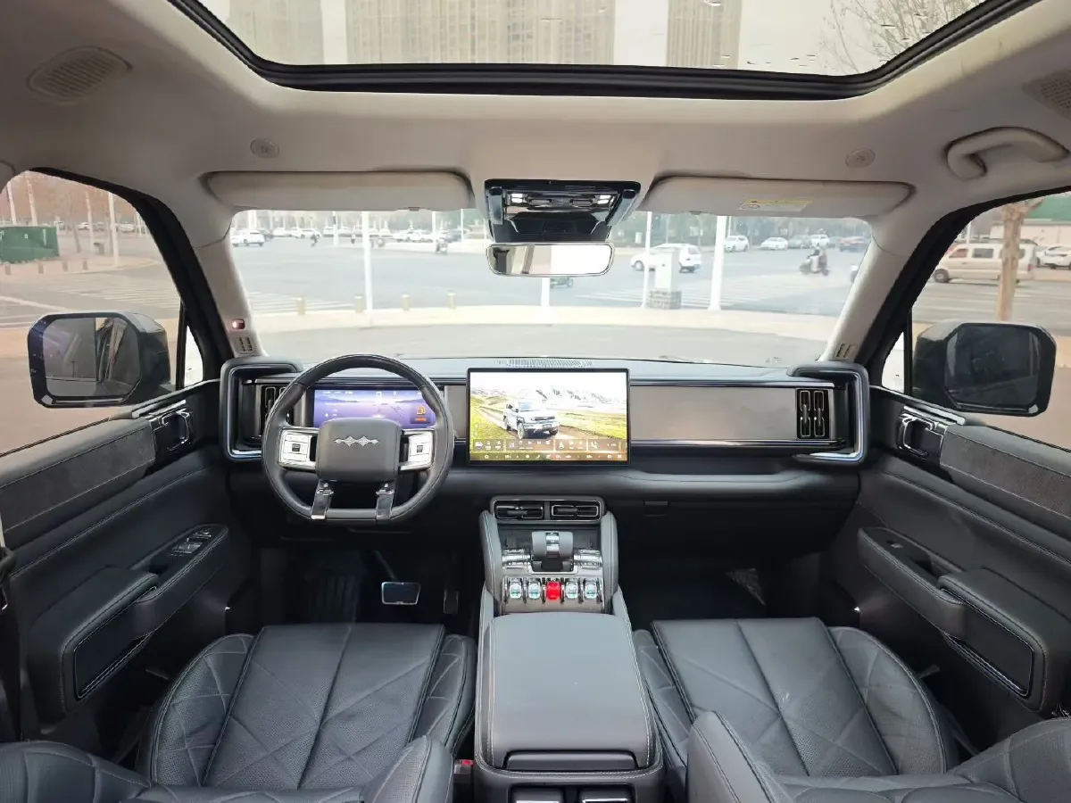 2023 FangChengBao Bao 5 1.5T 194HP L4 E-CVT PHEV 31.8KWH,autocango,china used car exporter,china ev exporter,chinese used car exporter,chinese used ev exporter