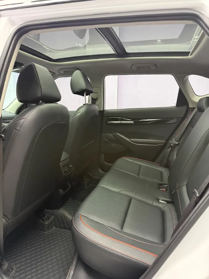 2023 Kia Seltos 1.5L 115HP L4 CVT,autocango,china used car exporter,china ev exporter,chinese used car exporter,chinese used ev exporter