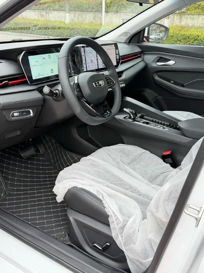 2024 Geely Binray 1.5T 181HP L4 7DCT,autocango,china used car exporter,china ev exporter,chinese used car exporter,chinese used ev exporter