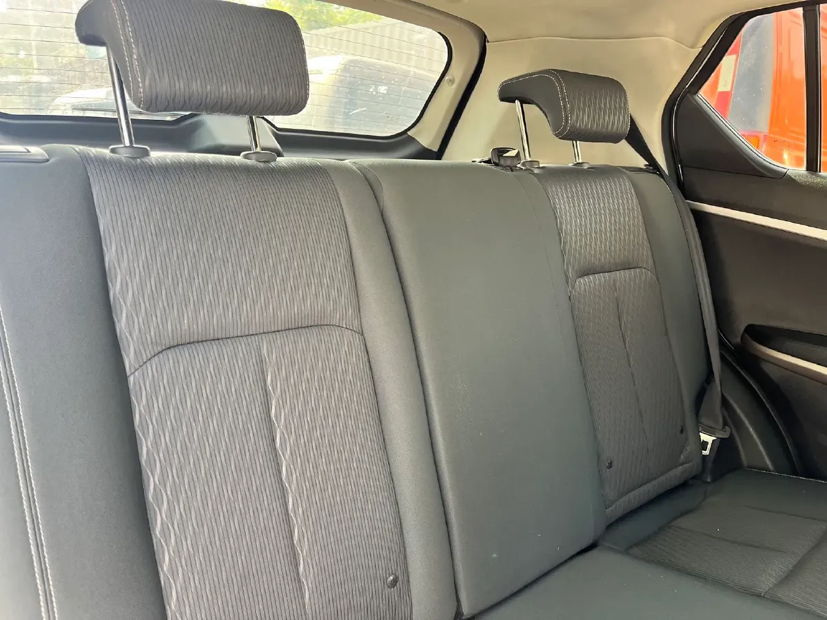 2018 HaiMa S5 Young Edition 1.6L 122HP L4 5MT,autocango,china used car exporter,china ev exporter,chinese used car exporter,chinese used ev exporter