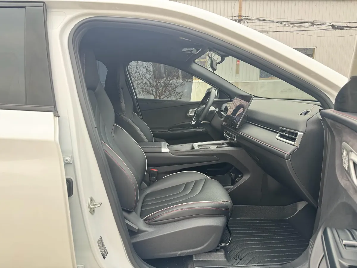 2023 MAXUS G50 1.5T 181HP L4 7DCT,autocango,china used car exporter,china ev exporter,chinese used car exporter,chinese used ev exporter