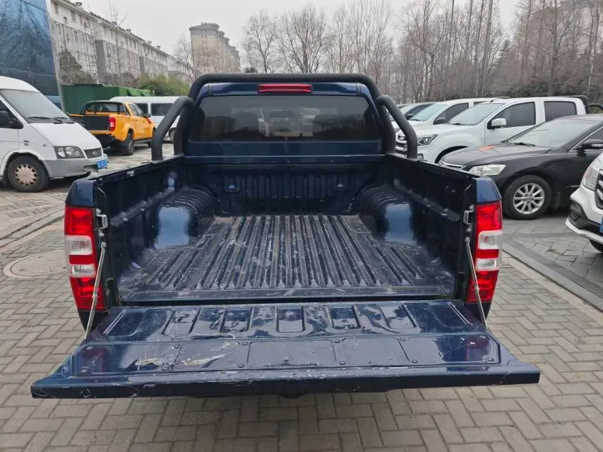 2020 Isuzu RE-MAX Jim 2.8T 120HP L4 5MT,autocango,china used car exporter,china ev exporter,chinese used car exporter,chinese used ev exporter