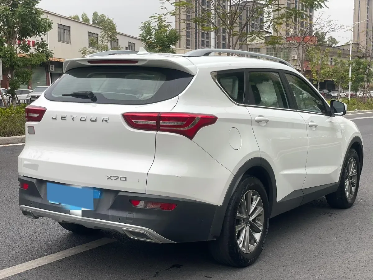 2018 DongFeng Fengon Fengon 580 1.5T 150HP L4 6MT,autocango,china used car exporter,china ev exporter,chinese used car exporter,chinese used ev exporter