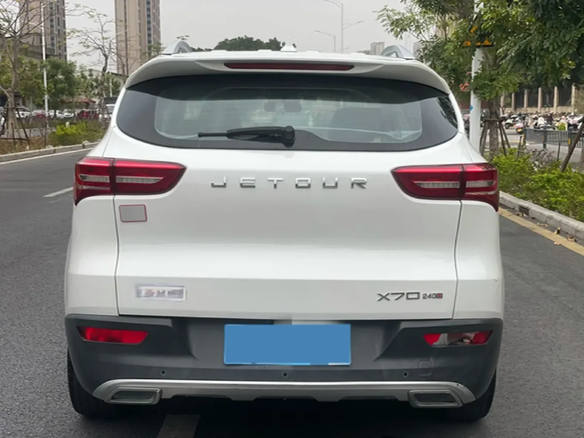 2018 DongFeng Fengon Fengon 580 1.5T 150HP L4 6MT,autocango,china used car exporter,china ev exporter,chinese used car exporter,chinese used ev exporter