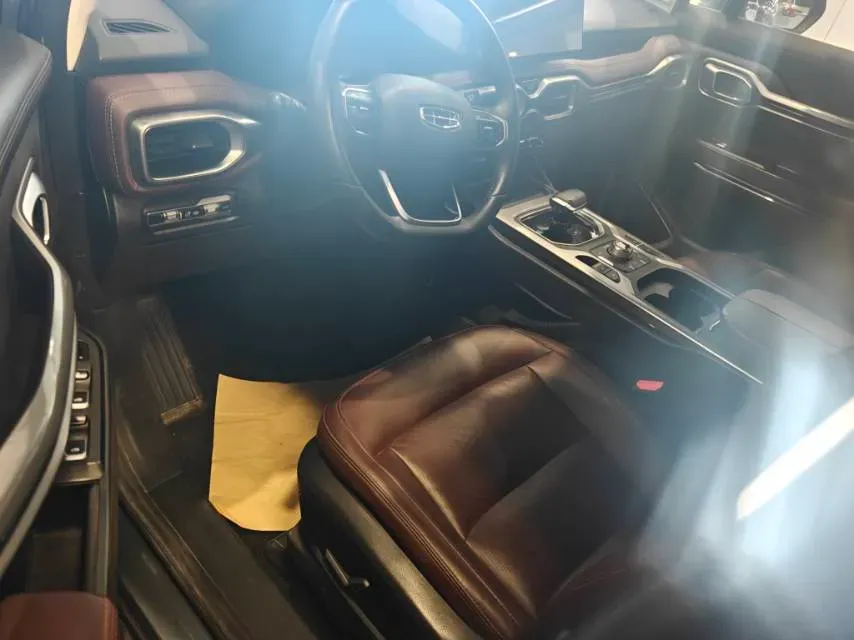 2022 Geely Okavango 1.8T 184HP L4 7DCT,autocango,china used car exporter,china ev exporter,chinese used car exporter,chinese used ev exporter