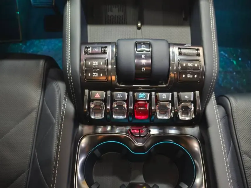 2023 FangChengBao Bao 5 1.5T 194HP L4 E-CVT PHEV 31.8KWH,autocango,china used car exporter,china ev exporter,chinese used car exporter,chinese used ev exporter