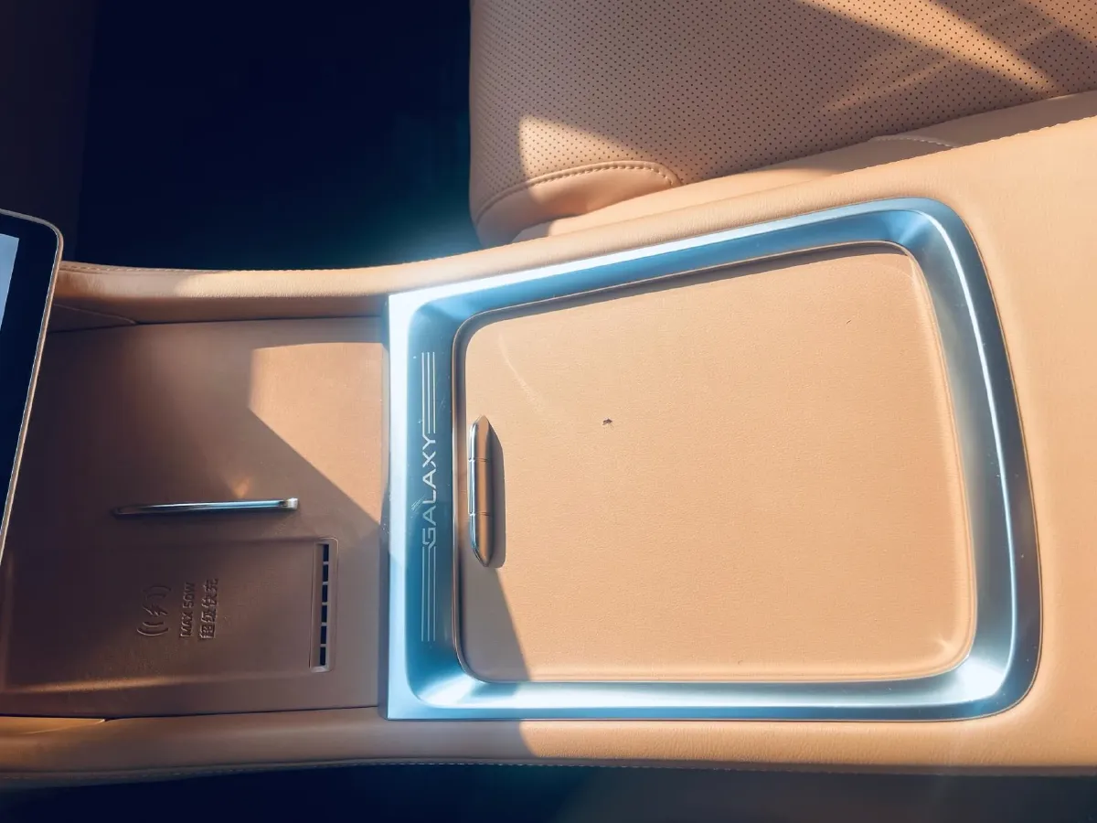 2025 BYD Sea Lion 05 DM-i 1.5L 101HP L4 E-CVT PHEV 18.3KWH,autocango,china used car exporter,china ev exporter,chinese used car exporter,chinese used ev exporter