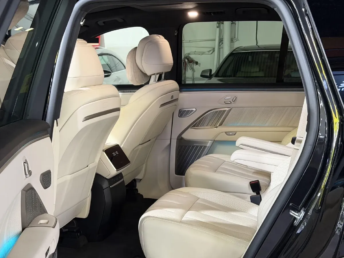 2025 ONVO L90 BEV,autocango,china used car exporter,china ev exporter,chinese used car exporter,chinese used ev exporter