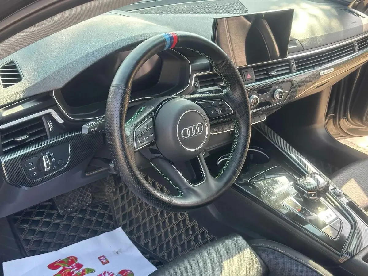 2022 Audi A4L 2.0T 150HP L4 7DCT,autocango,china used car exporter,china ev exporter,chinese used car exporter,chinese used ev exporter