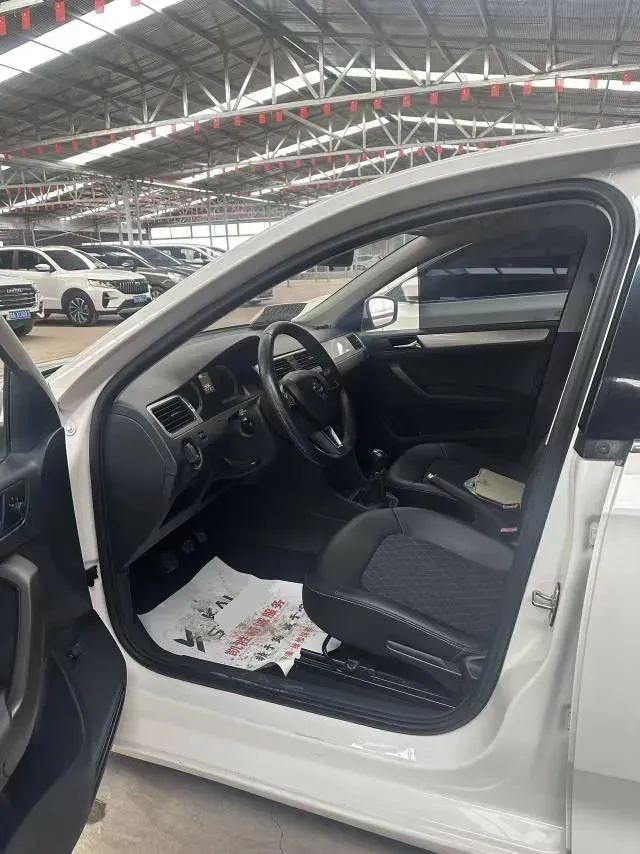 2019 SWM G01 1.5T 156HP L4 6MT,autocango,china used car exporter,china ev exporter,chinese used car exporter,chinese used ev exporter