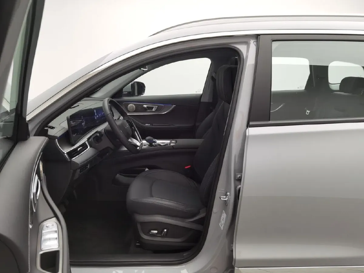 2025 Chery Tiggo 8 PRO 1.5T 156HP L4 3DHT PHEV 19.27KWH,autocango,china used car exporter,china ev exporter,chinese used car exporter,chinese used ev exporter