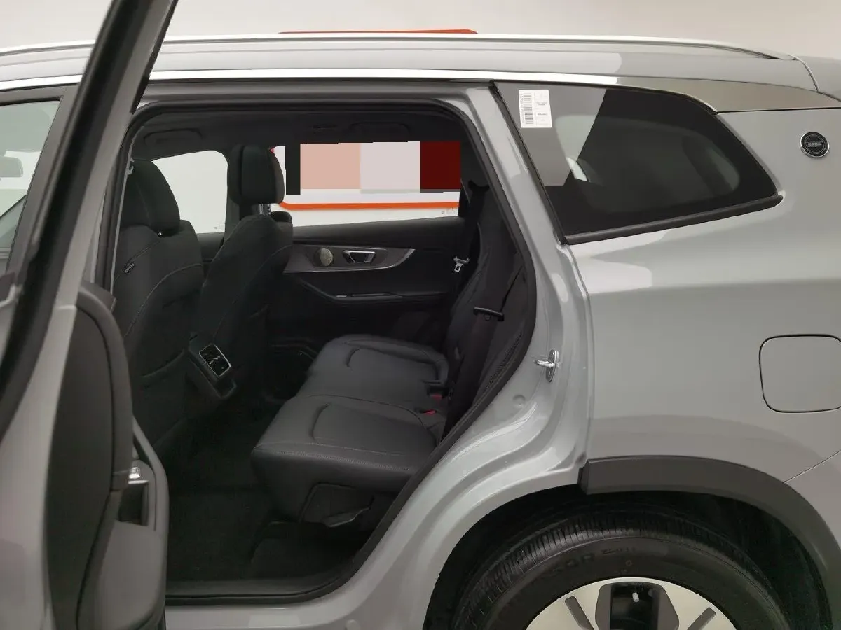 2025 Chery Tiggo 8 PRO 1.5T 156HP L4 3DHT PHEV 19.27KWH,autocango,china used car exporter,china ev exporter,chinese used car exporter,chinese used ev exporter