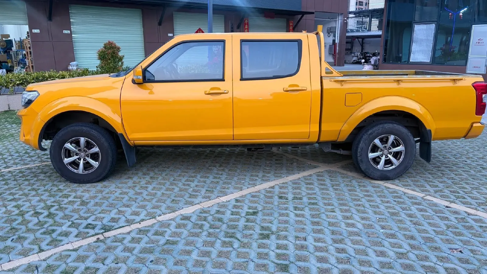 2021 Dongfeng RuiQi 2.4T 165HP L4 5MT,autocango,china used car exporter,china ev exporter,chinese used car exporter,chinese used ev exporter