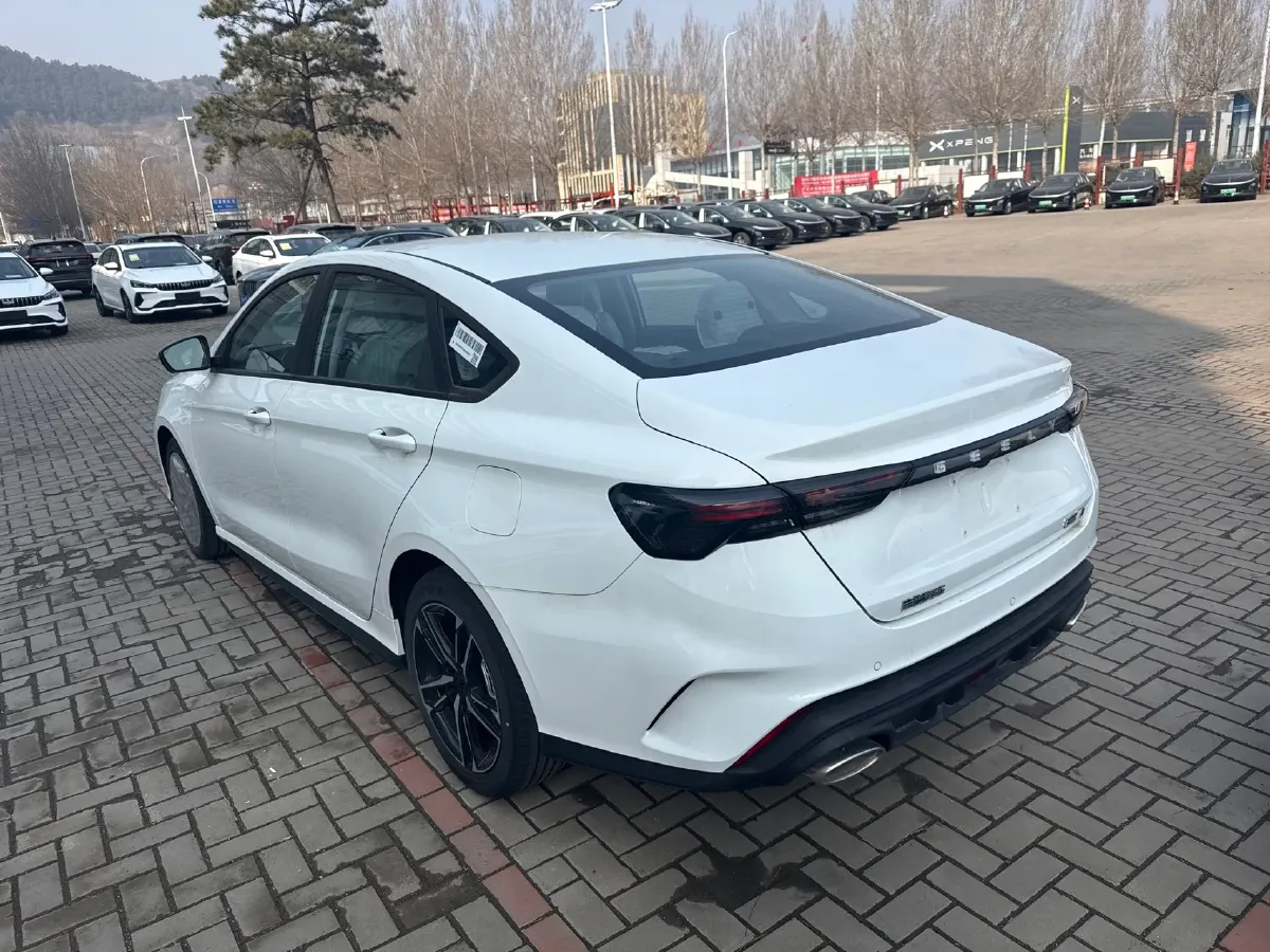 2024 Geely Binray 1.5T 181HP L4 7DCT,autocango,china used car exporter,china ev exporter,chinese used car exporter,chinese used ev exporter