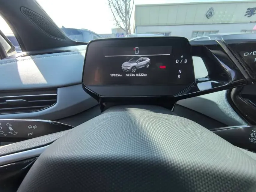 2023 Volkswagen ID.4 X BEV 52.8KWH,autocango,china used car exporter,china ev exporter,chinese used car exporter,chinese used ev exporter