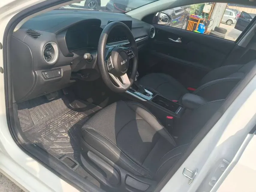 2021 Kia K3 1.5L 115HP L4 CVT,autocango,china used car exporter,china ev exporter,chinese used car exporter,chinese used ev exporter